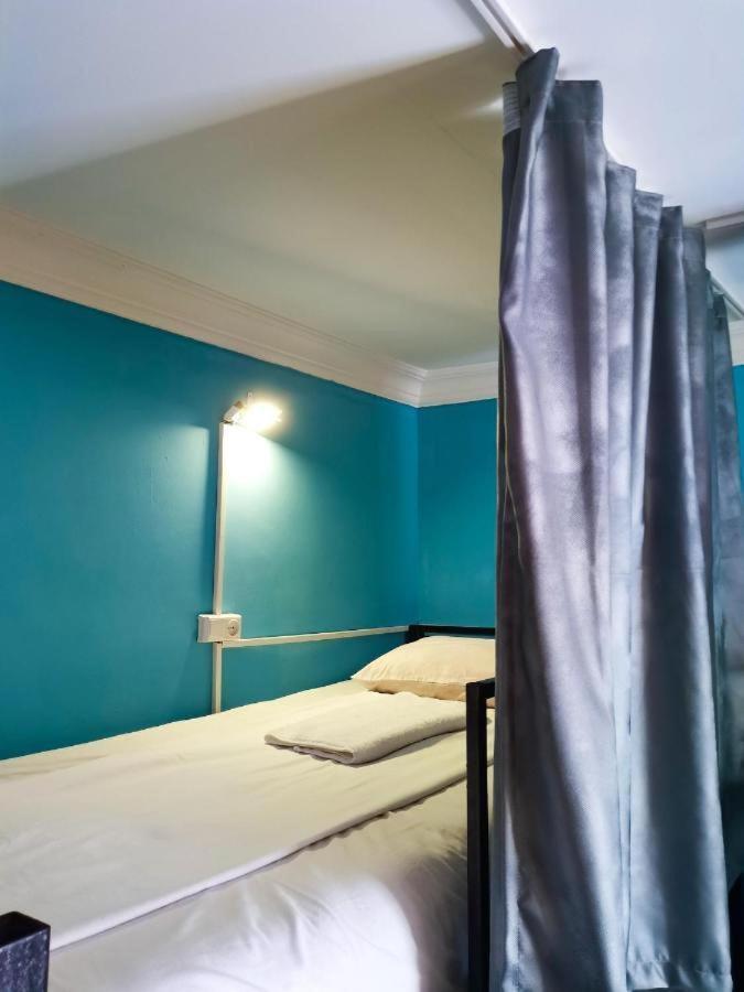 Harmony Backpackers Hostel Batoumi Extérieur photo