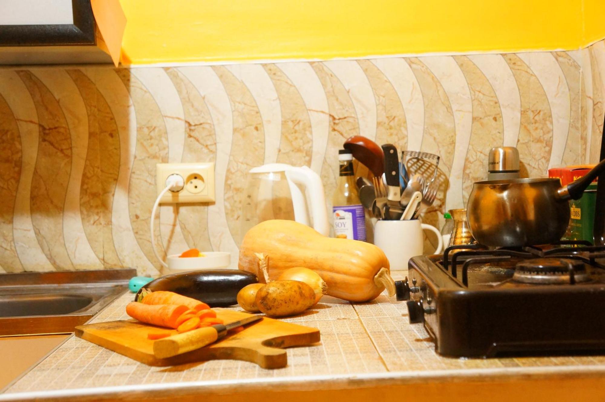 Harmony Backpackers Hostel Batoumi Extérieur photo